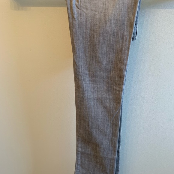 7 for all Mankind Jeans - Size 24 - Picture 6 of 6